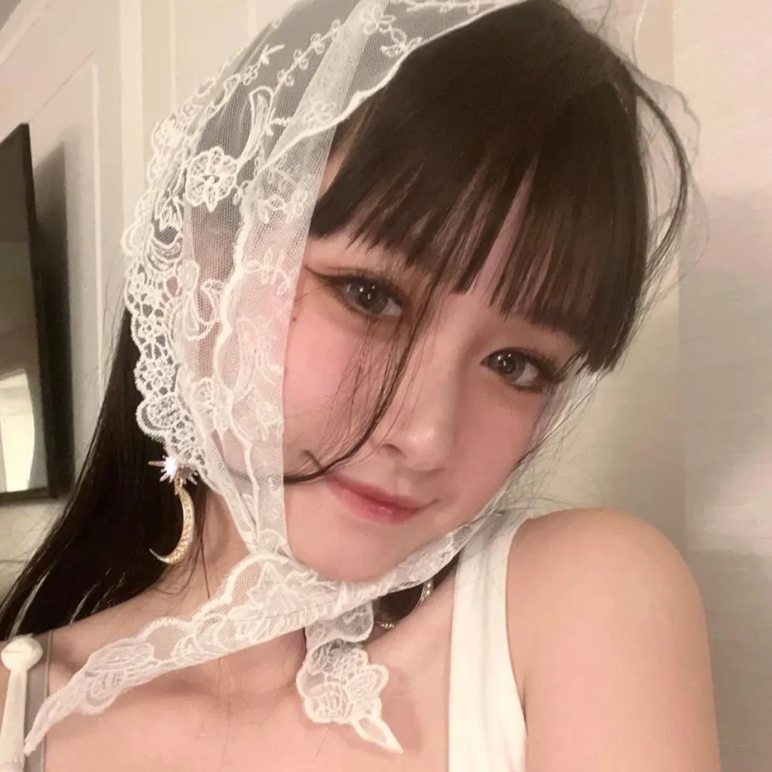 爱上小男人